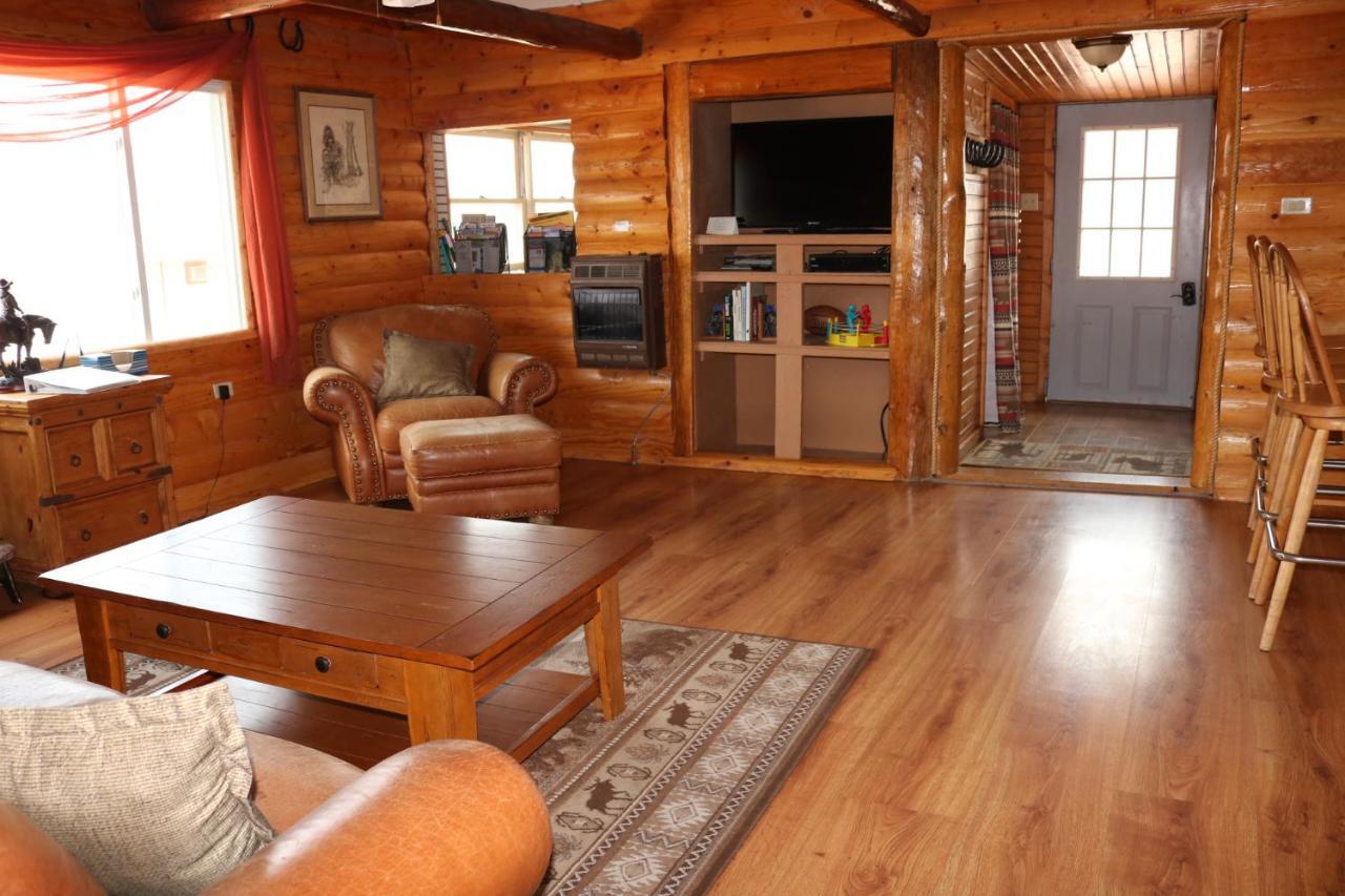 Villa Wapiti Mountain Cabins Exterior foto